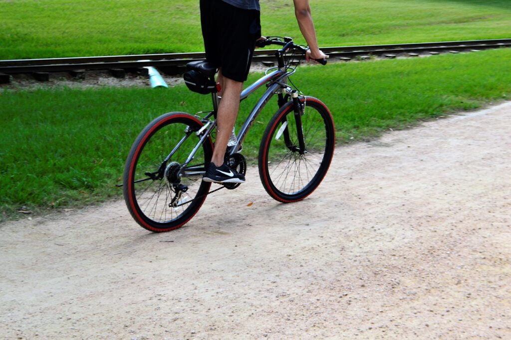 mountain bike, bicyclist, exercise-2831816.jpg